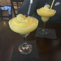 El Montanero - Frozen Margarita fashion fruit