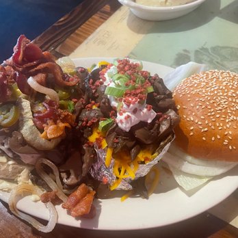 Mariner's Inn - Steakhouses Near Me - Hammond, Louisiana
