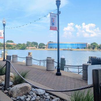 Bull Island Brewing - Brewpubs Near Me - Hampton, Virginia Bull Island Brewing - Brewpubs Near Me - Hampton, Virginia