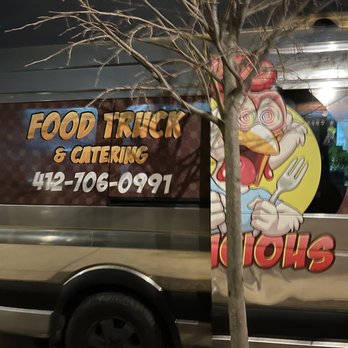 Sooo Delicious - a food truck and a tree - Food Trucks Near Me