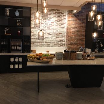 Princeton Marriott at Forrestal - New concierge lounge - Hotels Near Me - Princeton, New Jersey Princeton Marriott at Forrestal - New concierge lounge - Hotels Near Me - Princeton, New Jersey