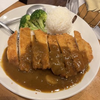 MOMO Sushi - Chicken Katsu Curry - Sushi Bars Near Me - Mill Creek, Washington MOMO Sushi - Chicken Katsu Curry - Sushi Bars Near Me - Mill Creek, Washington