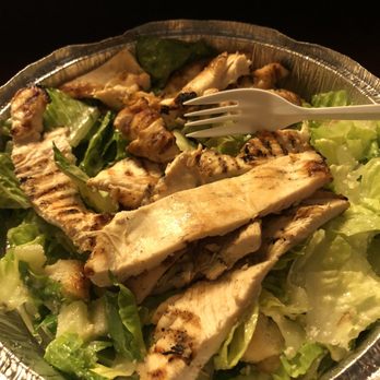 Antonio's Pizza - a salad with chicken and lettuce - Pizza Near Me - Port Chester, New York Antonio's Pizza - a salad with chicken and lettuce - Pizza Near Me - Port Chester, New York