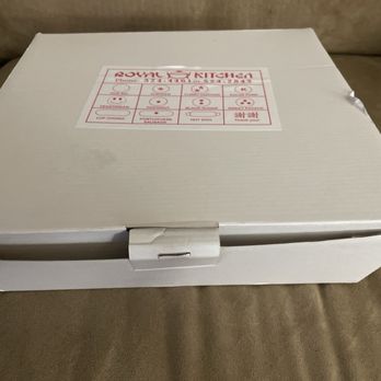 Royal Kitchen - New thicker cardboard box - Dim Sum Near Me - Honolulu, Hawaii Royal Kitchen - New thicker cardboard box - Dim Sum Near Me - Honolulu, Hawaii