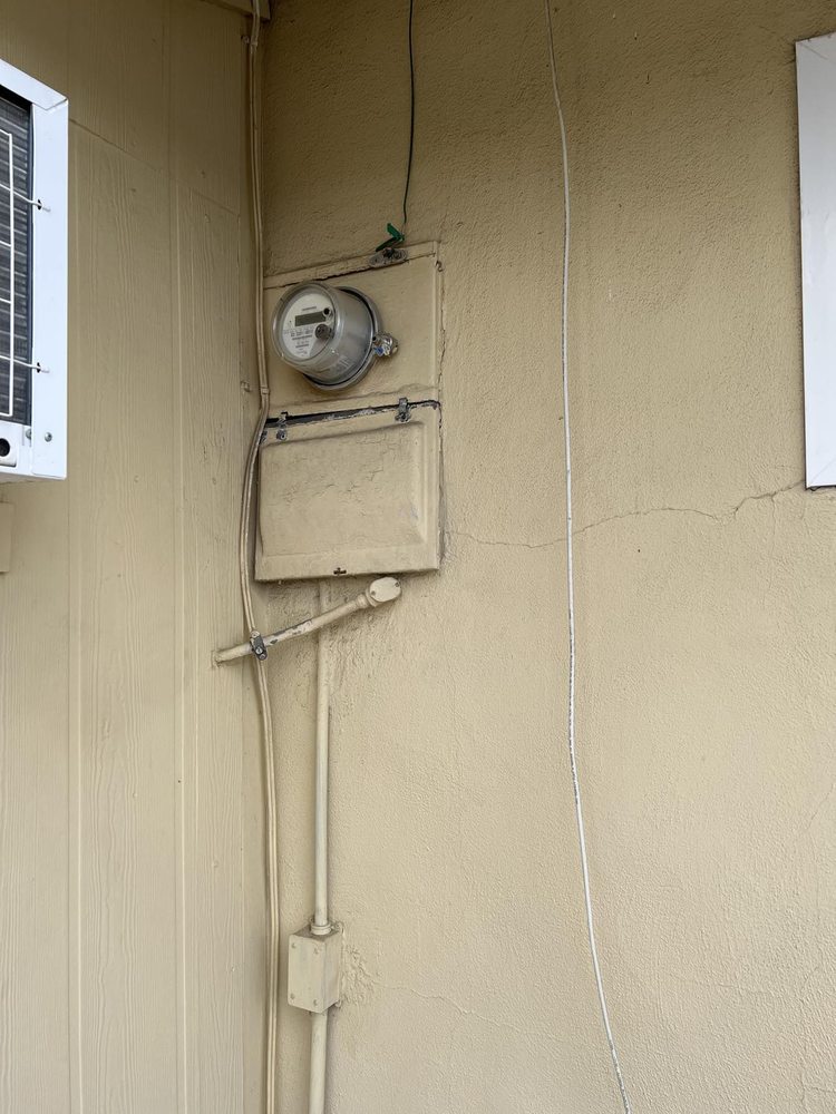 Slide of Greentree Electrical Services