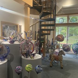 Goldhagen Art Glass - Upstairs gallery