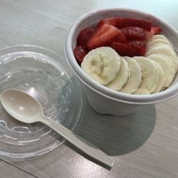 Superfruit Republic - Classic açaí bowl. Tiny as it looks