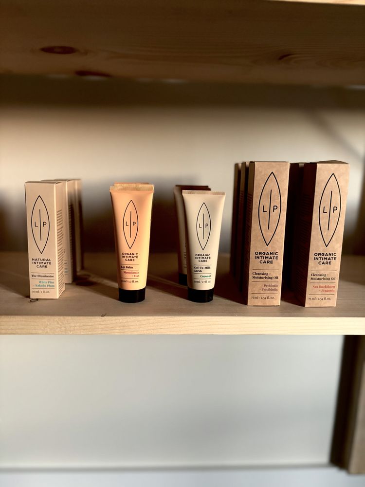 COSMIC PEACH WAXING AND BEAUTY Updated May 2024 Request an