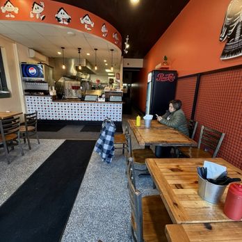 The Naughty Doner - Seating - Kebab Near Me - St Paul, Minnesota The Naughty Doner - Seating - Kebab Near Me - St Paul, Minnesota