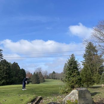 Stoughton Acres Golf Course - #10 - Golf Near Me - Butler, Pennsylvania