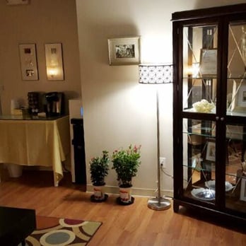 Wellness Massage Therapy - Our lobby, complimentary tea for all guests. :) - Massage Therapy Near Me - Stafford, Virginia Wellness Massage Therapy - Our lobby, complimentary tea for all guests. :) - Massage Therapy Near Me - Stafford, Virginia