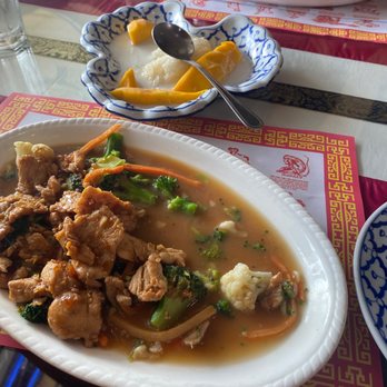 Thai Spices Restaurant - teriyaki chicken, mango sticky rice. - Thai Near Me - Lodi, California Thai Spices Restaurant - teriyaki chicken, mango sticky rice. - Thai Near Me - Lodi, California