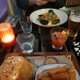 Beef burger, seafood linguine