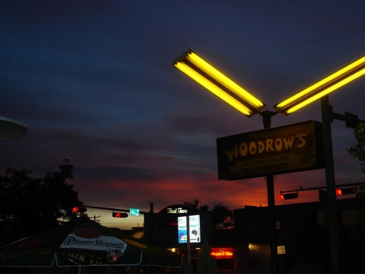 Little Woodrow's West 6th by null