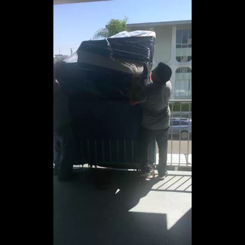 Mannyservicela - Bringing over my couch from the 2nd floor patio. - Movers Near Me