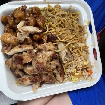 Panda Express - Fried rice, chow mein, grilled teriyaki chicken, orange chicken - Chinese Near Me - Indio, California Panda Express - Fried rice, chow mein, grilled teriyaki chicken, orange chicken - Chinese Near Me - Indio, California