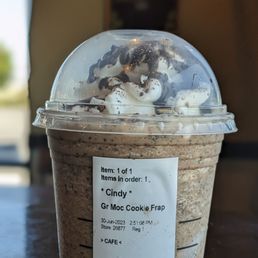 Mocha Cookie Crumble Frap Grande