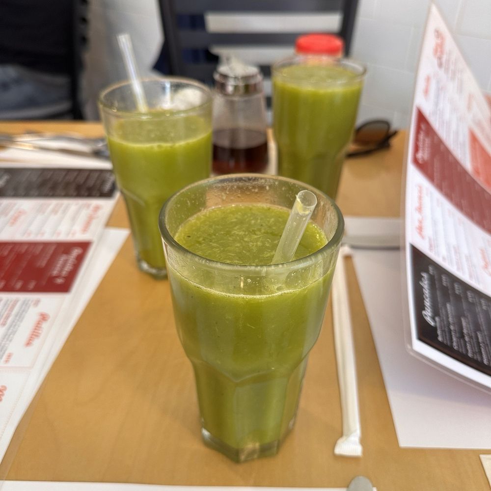 Pancake House - Green drinks - Desserts Near Me - Tijuana, BCN Pancake House - Green drinks - Desserts Near Me - Tijuana, BCN