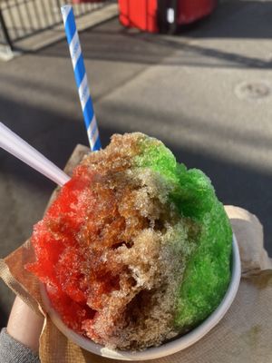 Island Daydream Shave Ice by null