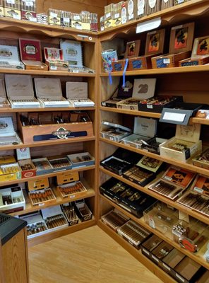 tobacco store laurinburg nc SHOP & VAPE - - Hours, Directions, Reviews Smoker Friendly, 1701 S Main