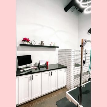 The Fluff Hut - Pet Groomers Near Me - Mesa, Arizona