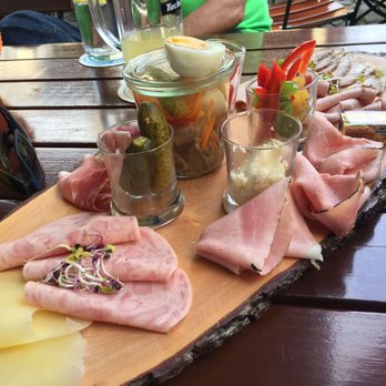 Zur Post - Bavarian Near Me - Kipfenberg, BY