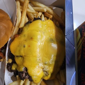 Burger 3000 - Beast fries - Burgers Near Me - Chatsworth, California