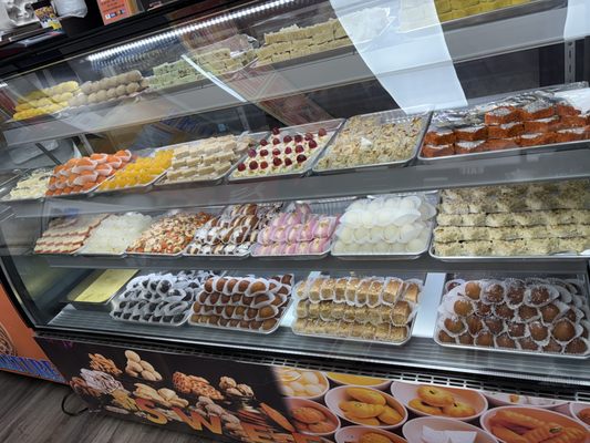 Chacha Rasheed Sweets CHACHA BHATIJA SWEETS & SNACKS - Updated May 2026 - 215-32 Hillside Ave ...