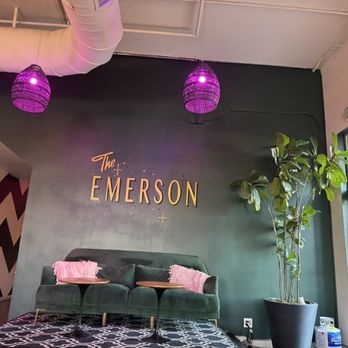 The Emerson - Cocktail Bars Near Me - Reno, Nevada