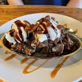 The Howlin Bird - Banana bread pudding! - Chicken Shop Near Me - North Canton, Ohio