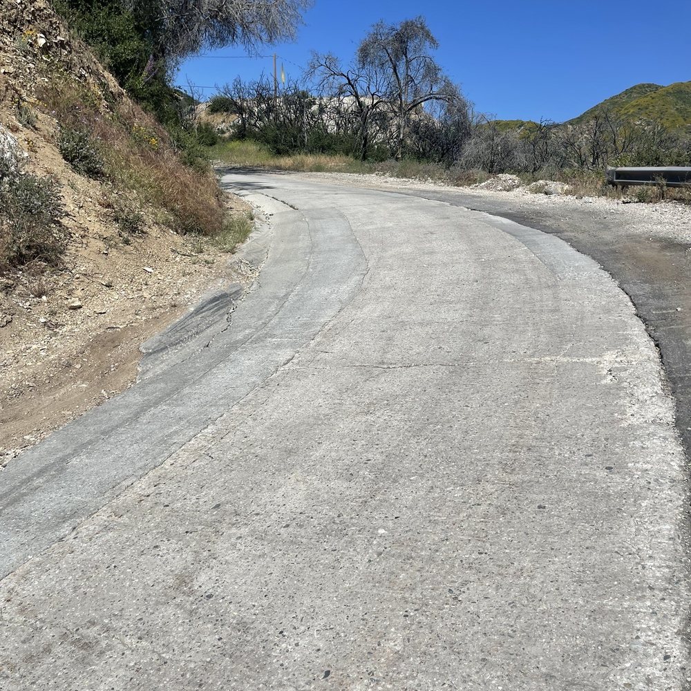 West Fork Trail - The climb to the top of the dam. Less than a mile up. - Hiking Near Me - Azusa, California West Fork Trail - The climb to the top of the dam. Less than a mile up. - Hiking Near Me - Azusa, California