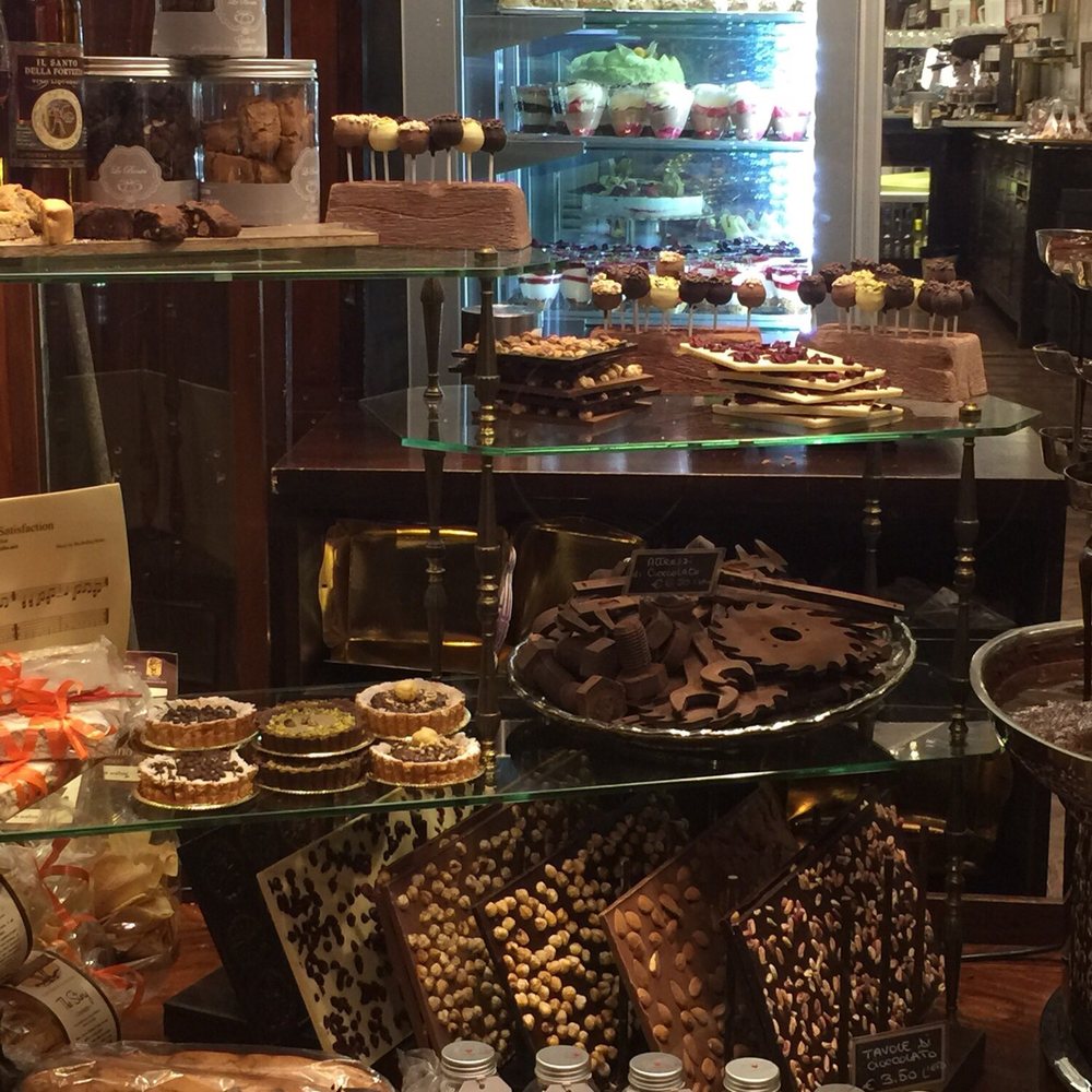 Cioccolateria Caniparoli - Heavenly - Chocolatiers & Shops Near Me - Lucca, LU