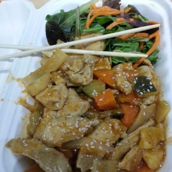 Saté Grill-on-Wheels - Chicken curry noodle bowl. - Asian Fusion Near Me - Boston, Massachusetts Saté Grill-on-Wheels - Chicken curry noodle bowl. - Asian Fusion Near Me - Boston, Massachusetts