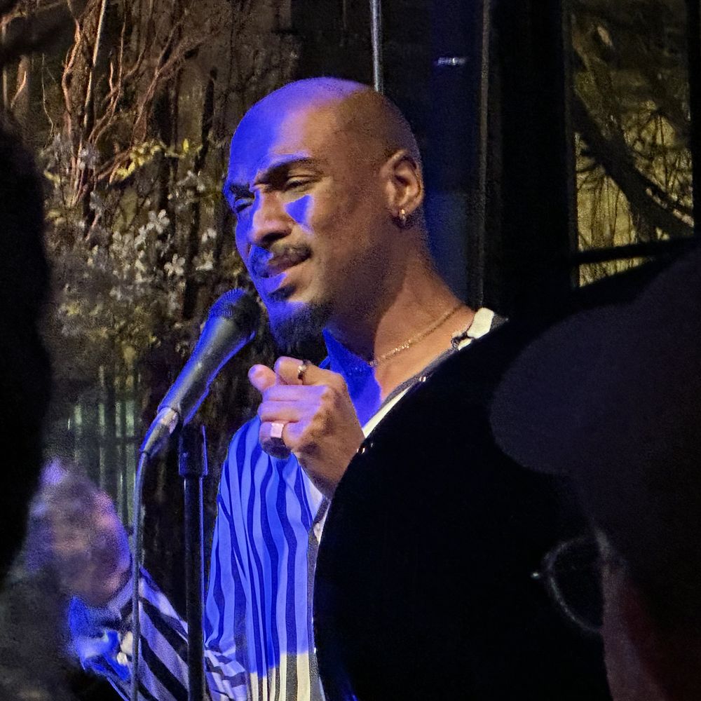 Le Piano - Jazz & Blues Near Me - Chicago, Illinois Le Piano - Jazz & Blues Near Me - Chicago, Illinois