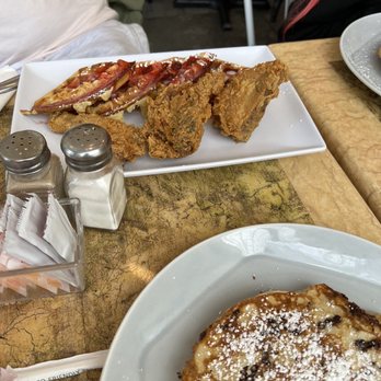 Brooklyn Waffle House - New American Near Me - Brooklyn, New York