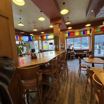 Abu Salim Middle Eastern Grill - Interior - Halal Near Me - San Francisco, California Abu Salim Middle Eastern Grill - Interior - Halal Near Me - San Francisco, California