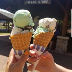 Island  Store