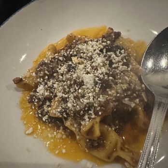 Giant - New American Near Me - Chicago, Illinois