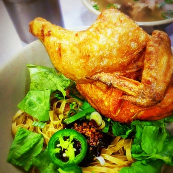 China Chen - Mi Ga Quay - Roasted chicken with noodle soup, dry(soup on the side) with wide egg noodles - Chinese Near Me - San Jose, California