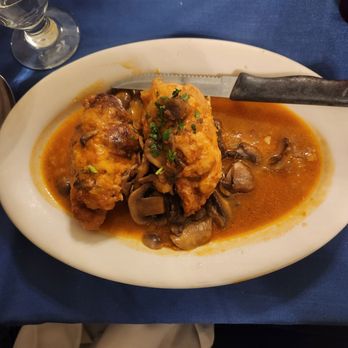 Gallery IV Italian Restaurant - Stuffed chicken breast - Italian Near Me - Lynbrook, New York Gallery IV Italian Restaurant - Stuffed chicken breast - Italian Near Me - Lynbrook, New York