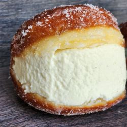 Little Jaye - Shokupan Vanilla Doughnut