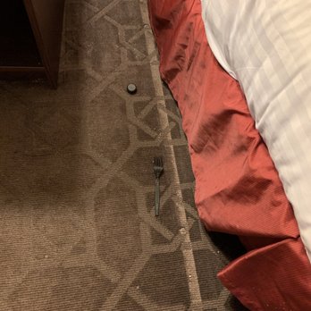 Edgewater - Bed area - Hotels Near Me - Laughlin, Nevada Edgewater - Bed area - Hotels Near Me - Laughlin, Nevada