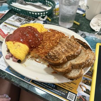 Metro Diner - Western Omelet - Breakfast & Brunch Near Me - Jacksonville Beach, Florida