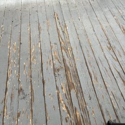 Inn on St. Peter - Balcony flooring