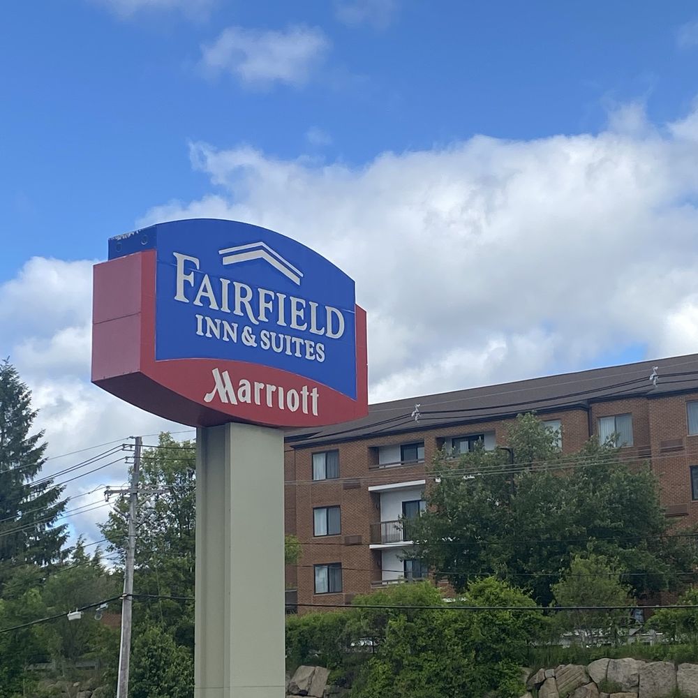 Fairfield by Marriott Inn & Suites Boston Milford - Entrance sign, June 2025 - Hotels Near Me - Milford, Massachusetts Fairfield by Marriott Inn & Suites Boston Milford - Entrance sign, June 2025 - Hotels Near Me - Milford, Massachusetts
