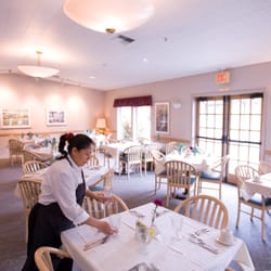 Warm Beach Senior Community - The Garden Room, restaurant-style dining