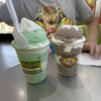 Jeremiah's Italian Ice - SMALL Froggy Frog (mint chocolate chip) and SMALL cookies & cream - Desserts Near Me - Gilbert, Arizona Jeremiah's Italian Ice - SMALL Froggy Frog (mint chocolate chip) and SMALL cookies & cream - Desserts Near Me - Gilbert, Arizona
