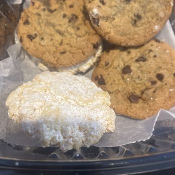 Food Pedaler - The cookies - Food Delivery Services Near Me - St. Louis, Missouri