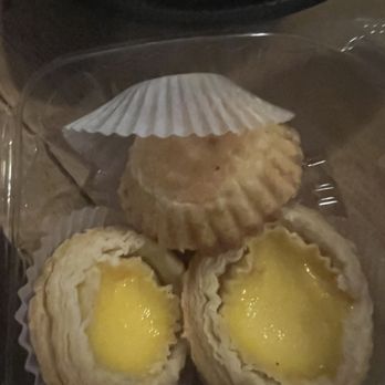 South Lions - Hoboken - Gorgeous Egg Tarts. I'll dream of these. - Dim Sum Near Me - Hoboken, New Jersey South Lions - Hoboken - Gorgeous Egg Tarts. I'll dream of these. - Dim Sum Near Me - Hoboken, New Jersey