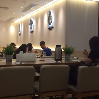米線陣 - Interior - Szechuan Near Me - Hong Kong, HK 米線陣 - Interior - Szechuan Near Me - Hong Kong, HK